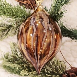 Hand Blown Art Glass Christmas Ornament